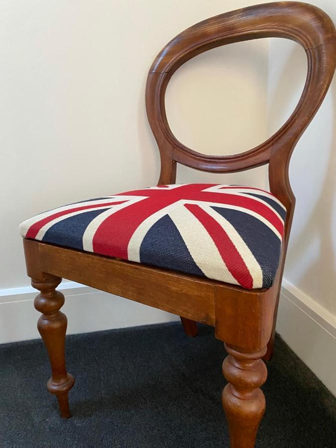 Burgess Yard 2-Bedroom Cottage, Бат Екстериор снимка