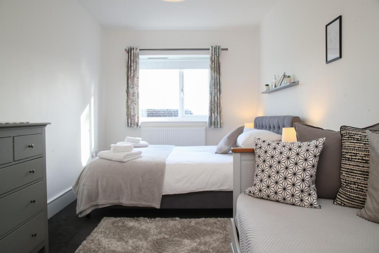 Burgess Yard 2-Bedroom Cottage, Бат Екстериор снимка